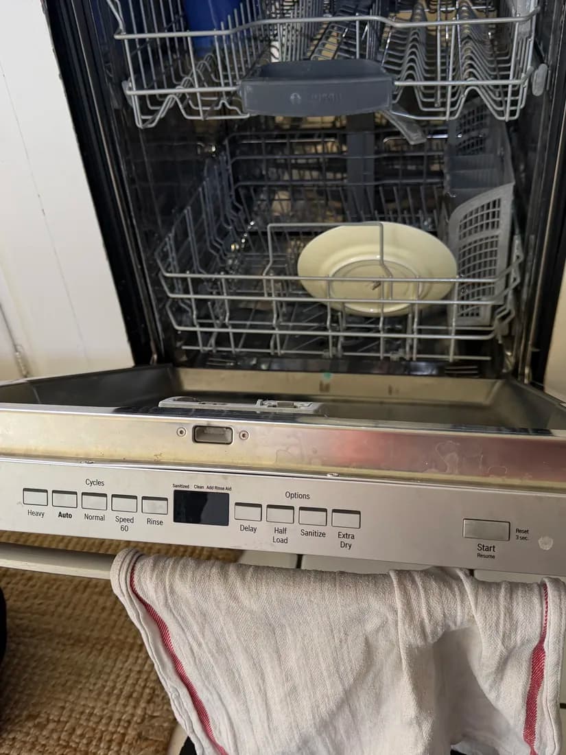 Bosch dishwasher drain and filter access during a no-drain repair in San Diego