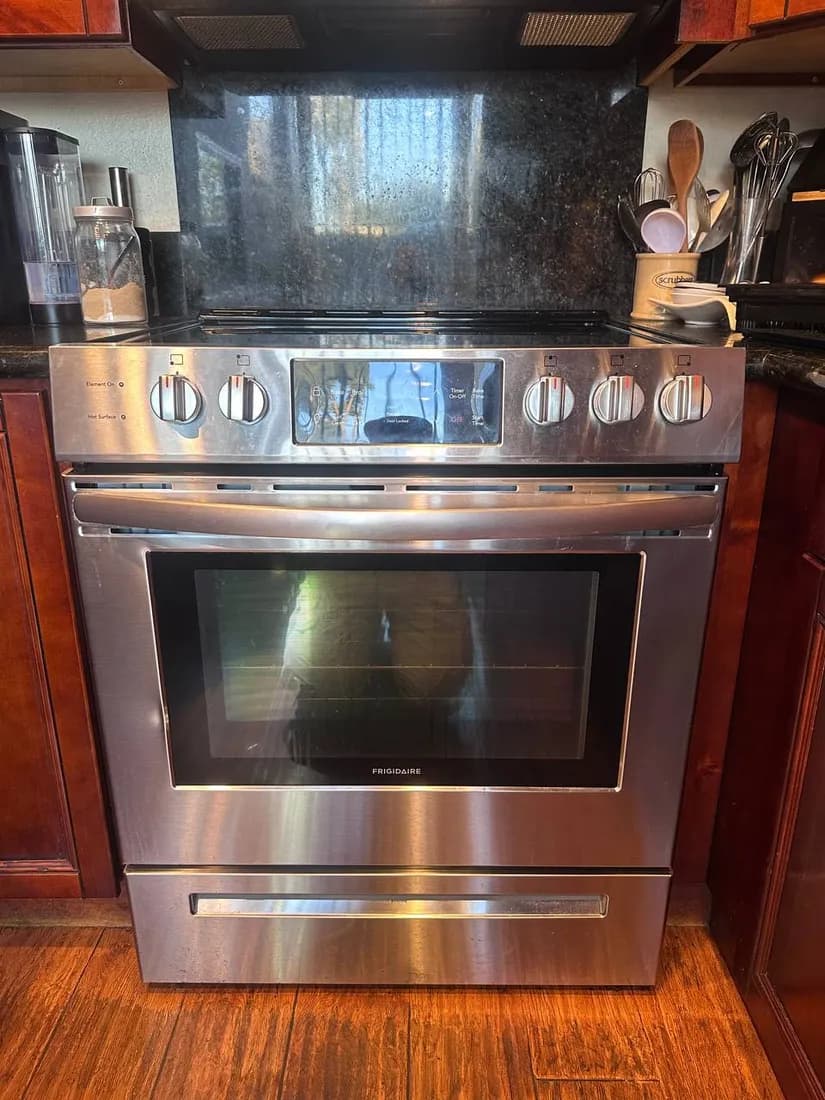 Frigidaire electric range serviced in San Diego
