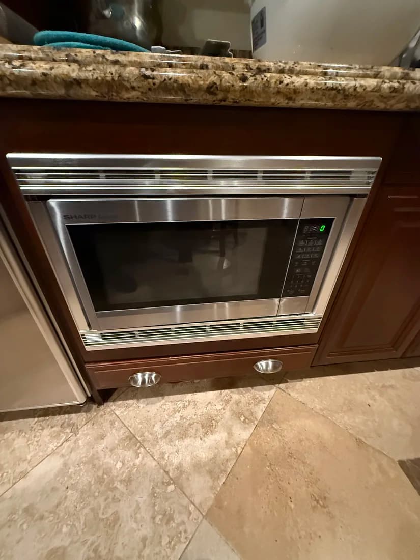 Sharp Carousel microwave diagnosed in San Diego