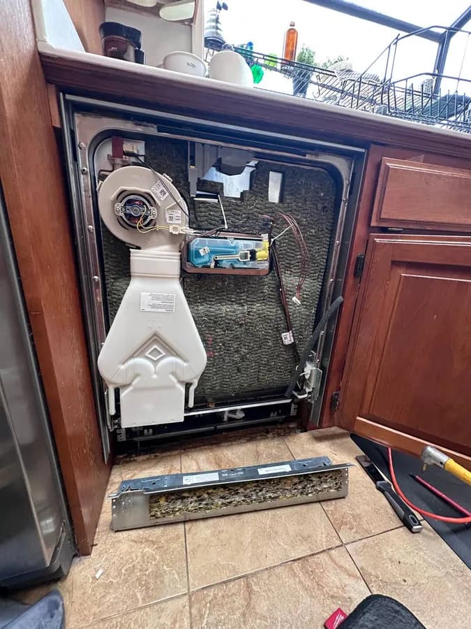 Dishwasher pump and drain service in San Diego