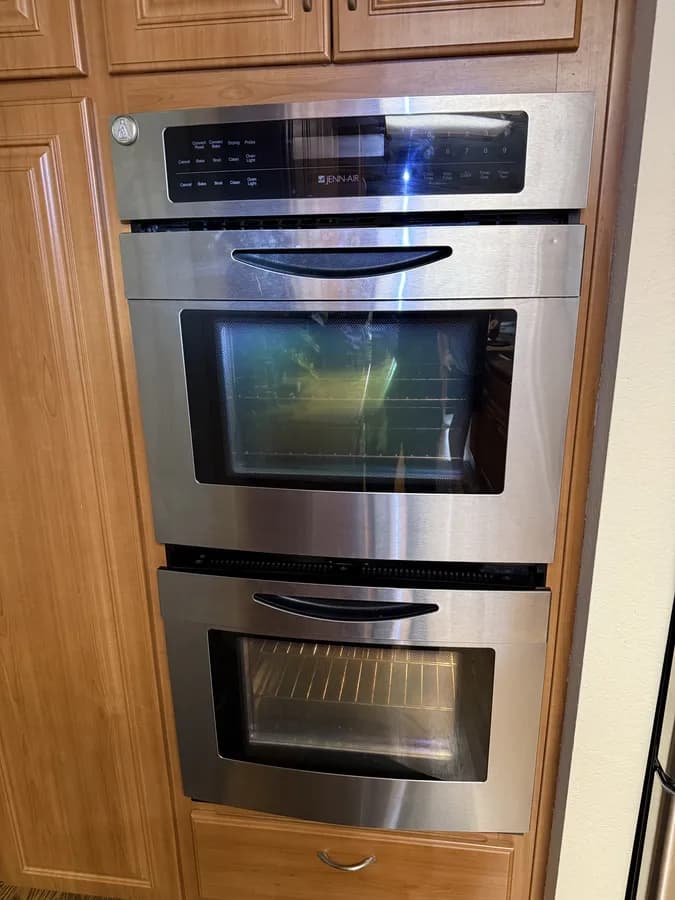 Built-in wall ovens serviced in San Diego