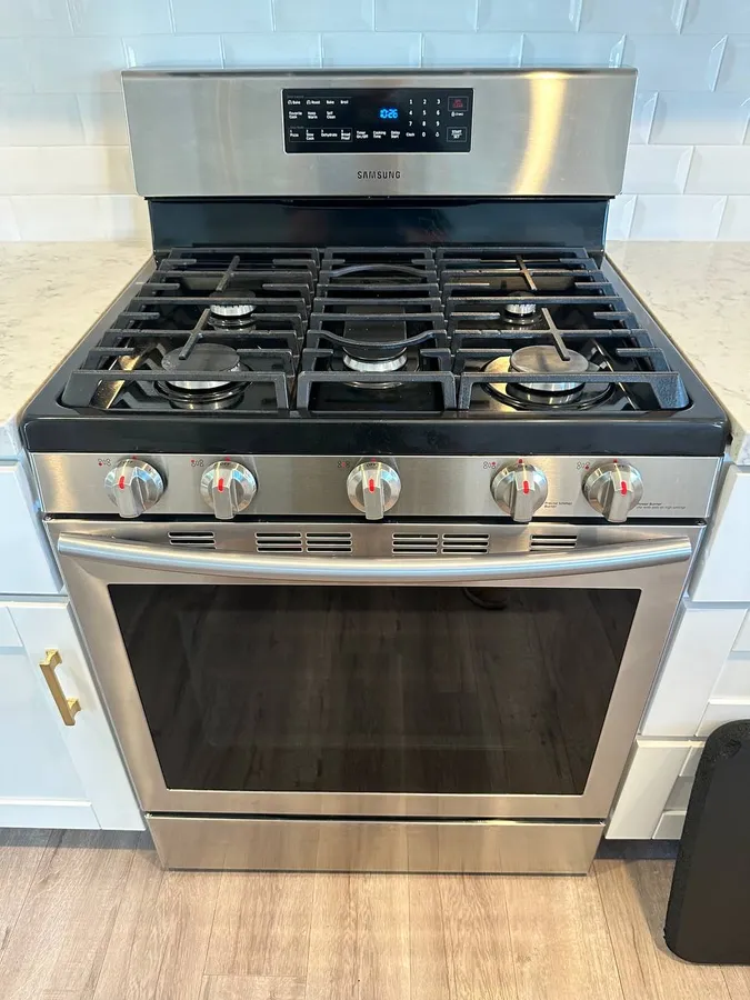 Gas range serviced in San Diego
